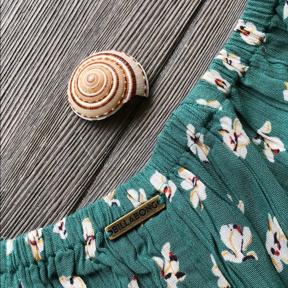 🌴🌼BILLABONG- BEST DRESSED🌼🌴 - Picture 10 of 10